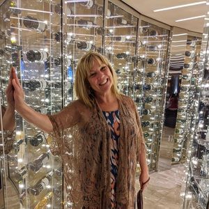 Meet your Posher, Cindy